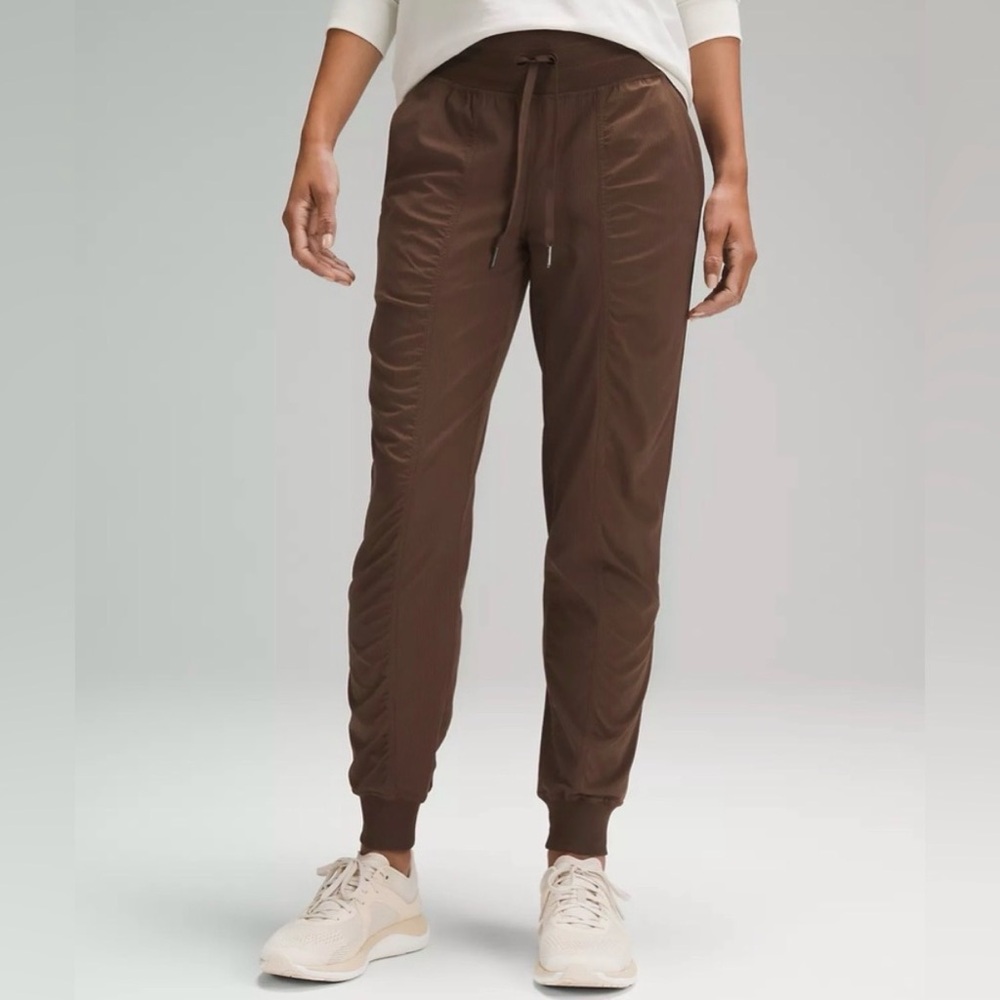 lululemon Mid rise Dance Studio Jogger  Athletic Pants in Lava Cake 29” Size 12